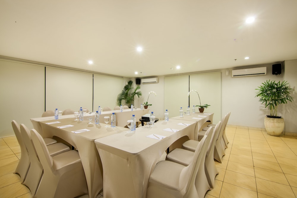 Grand Kuta Hotel Residence 36/53