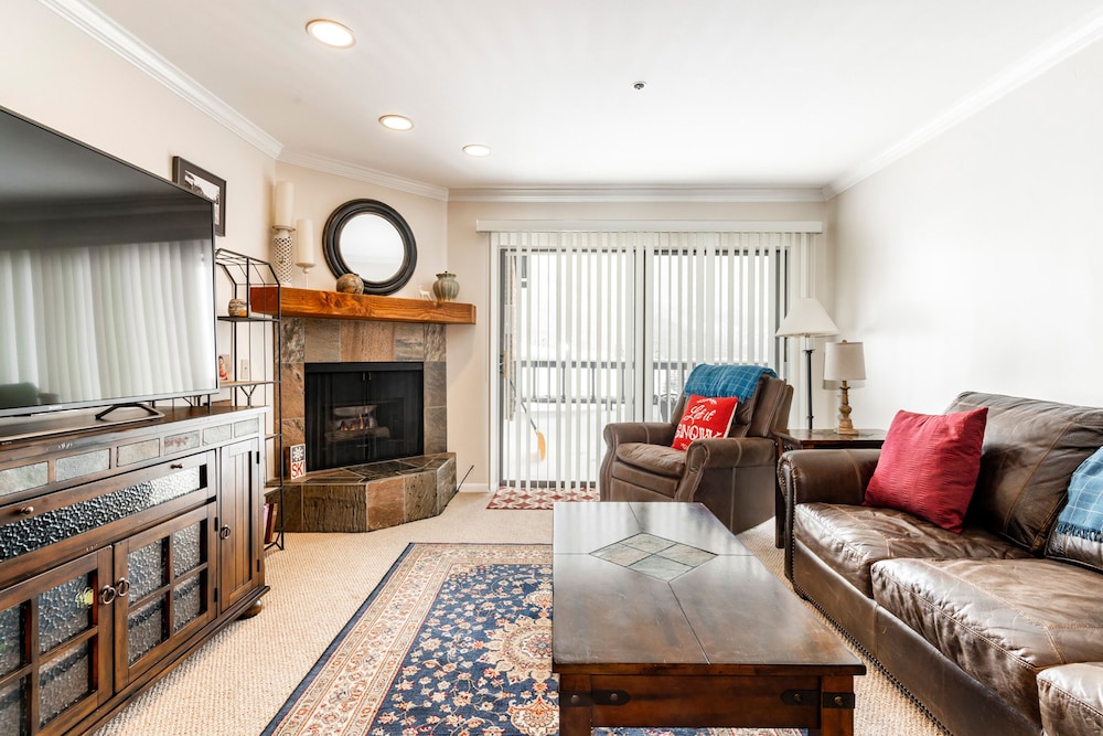The Loft At Mountain Village By All Seasons Resort Lodging 16/50