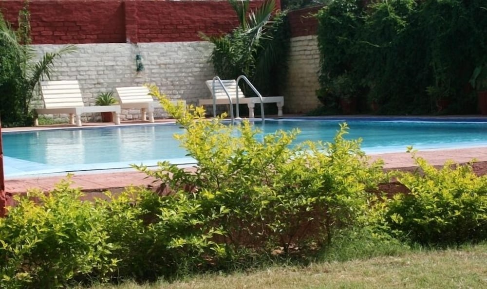 TIGER SAFARI RESORT 21/26