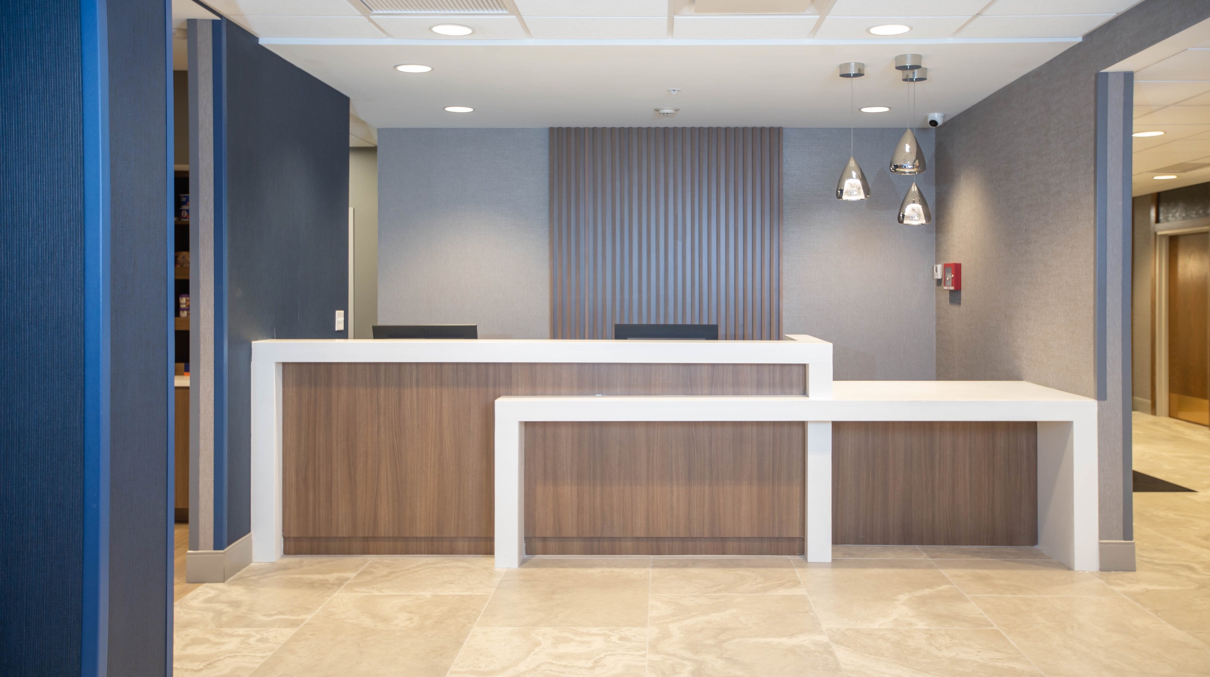 Candlewood Suites Cleveland South Independence 10/47