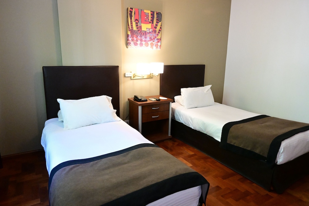 Mendoza Hotel 19/66