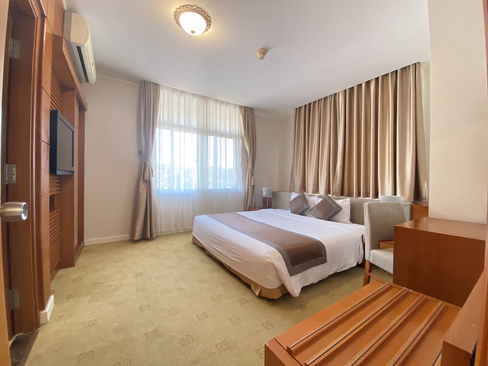 Muong Thanh Holiday Da Lat Hotel 24/70