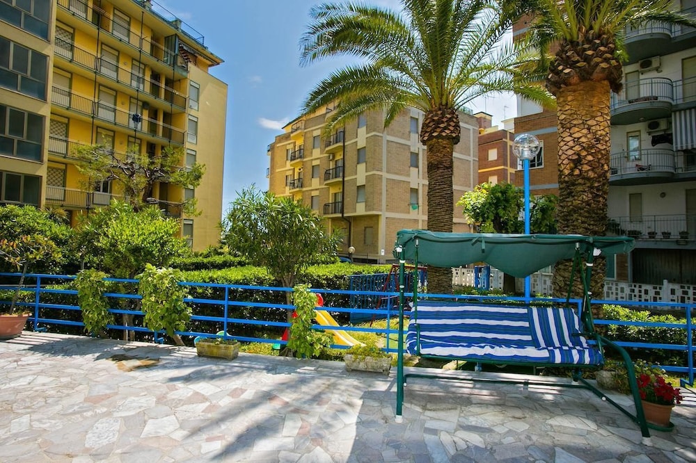 Hotel Antares 17/29