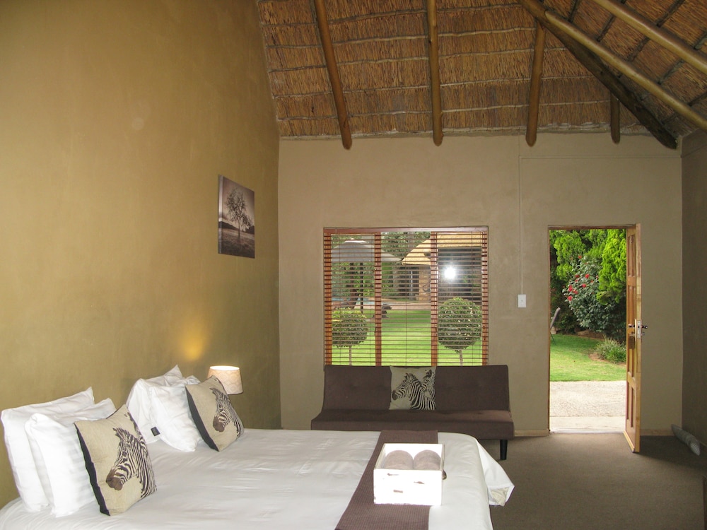Aero Guest Lodge 3/68