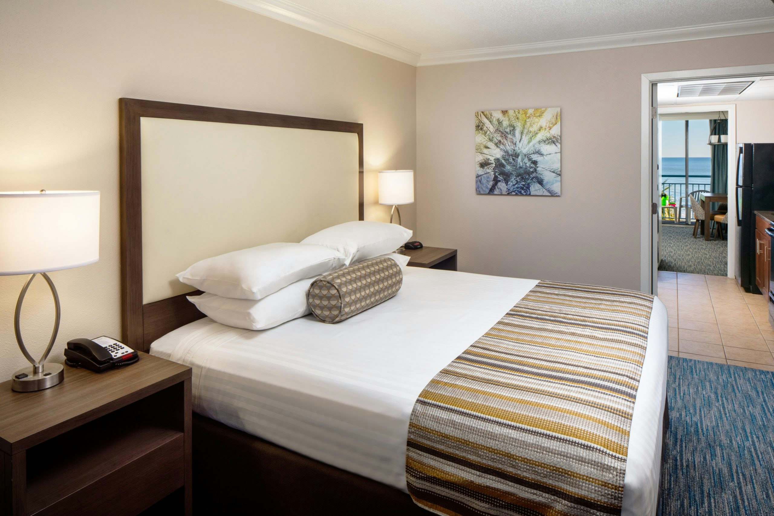 Coral Beach Resort Hotel Suites 6/14