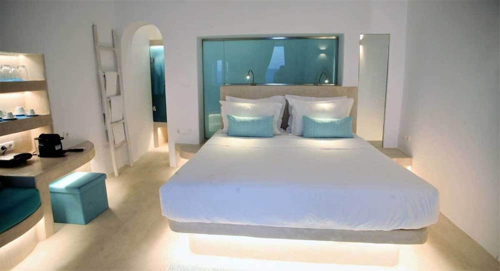Mykonos Moussa Suites 7/50