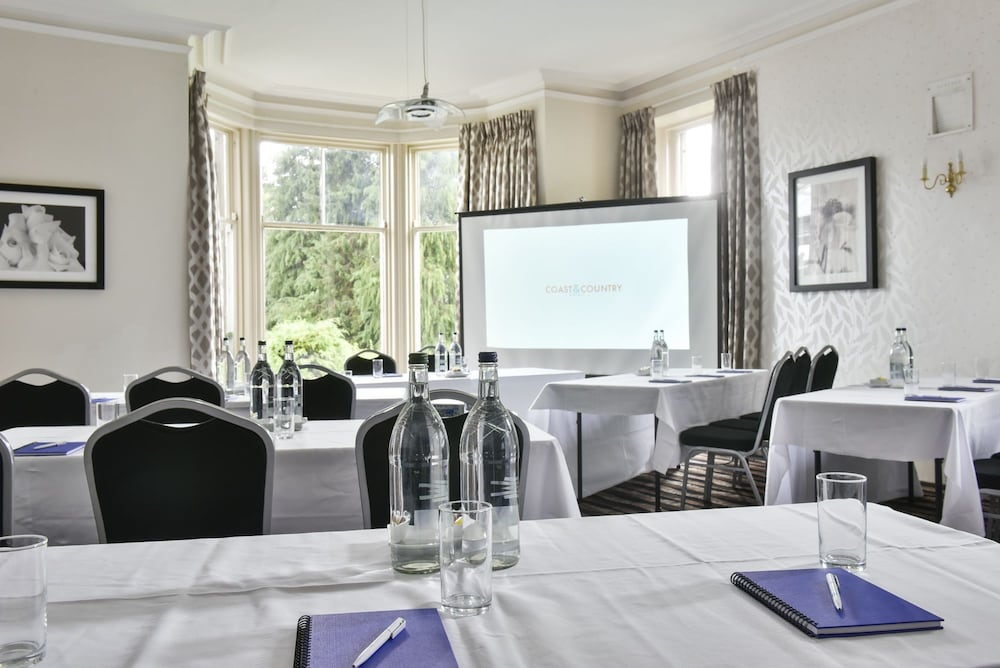 Pitlochry Hydro Hotel 60/71