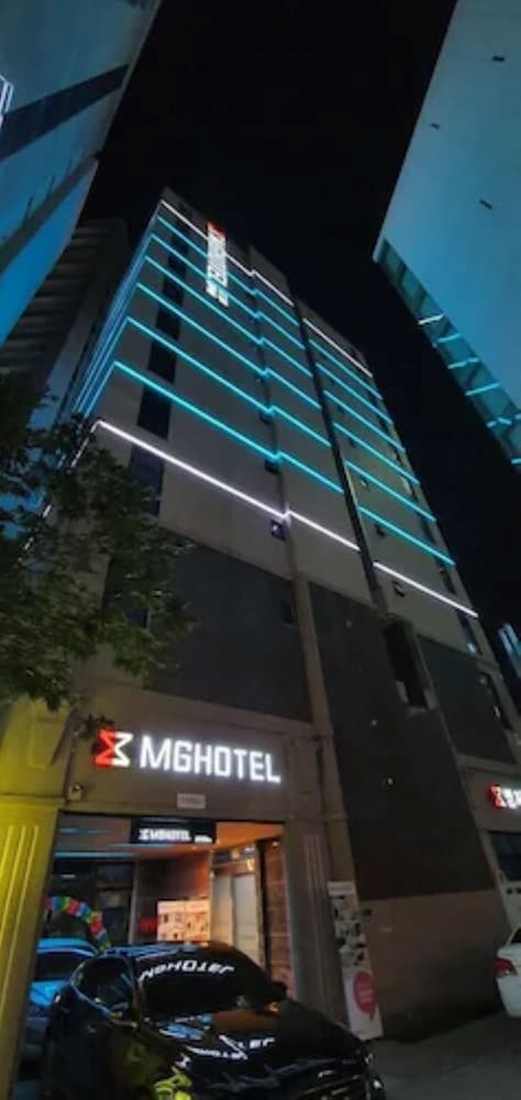 Mg Hotel 5/40