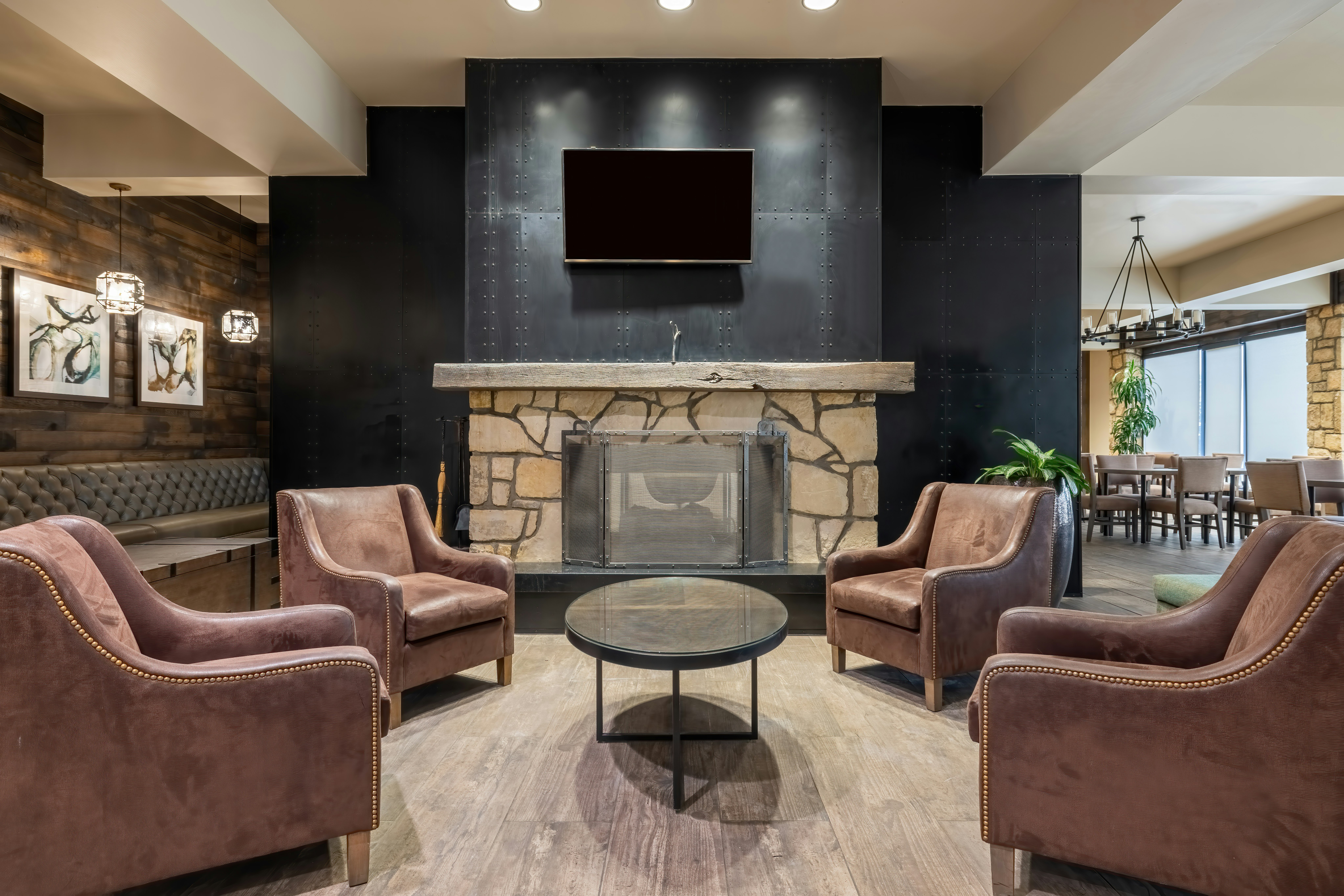 Embassy Suites by Hilton Tulsa I-44 16/46