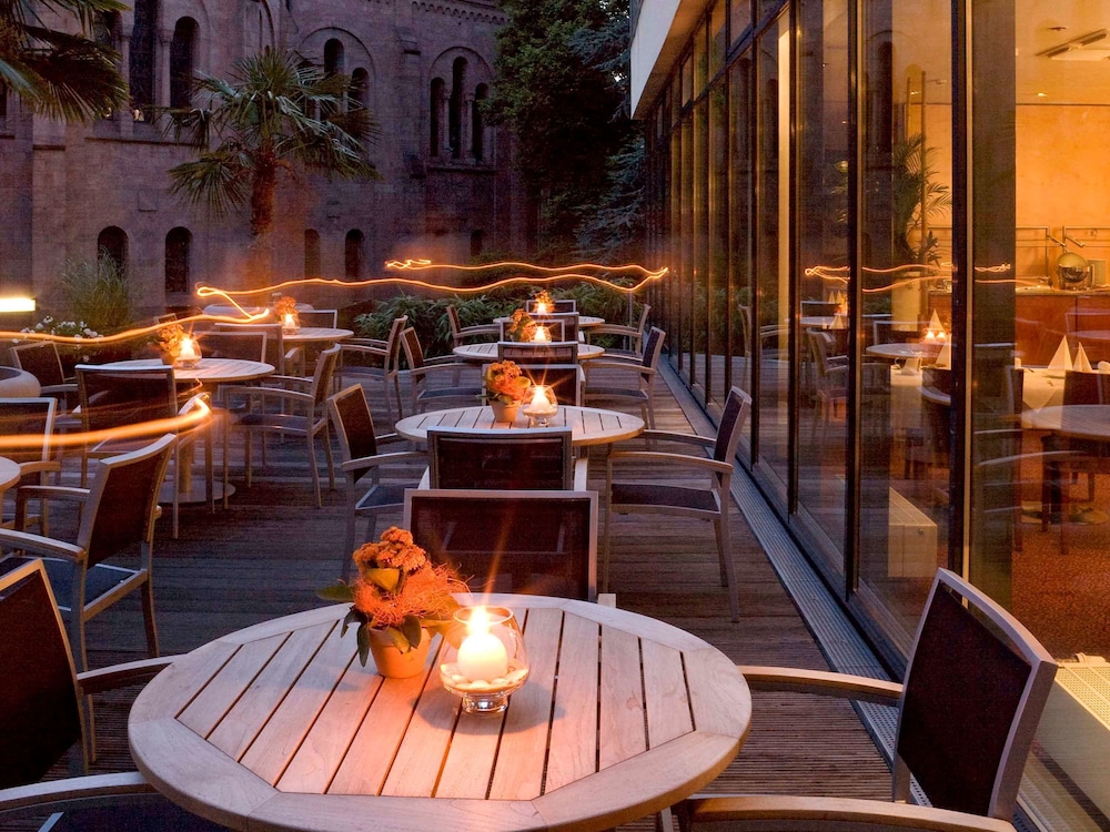 Mercure Hotel Plaza Essen 37/43