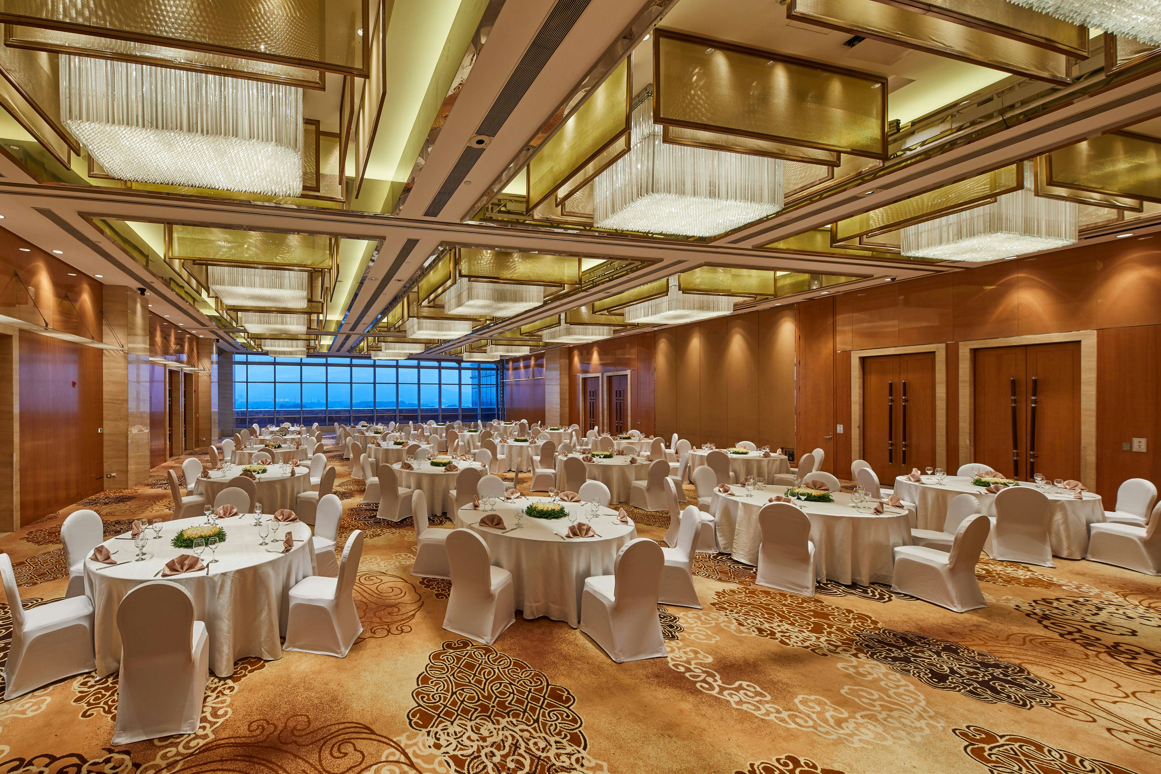 The Westin Nanjing Xuanwu Lake 12/18