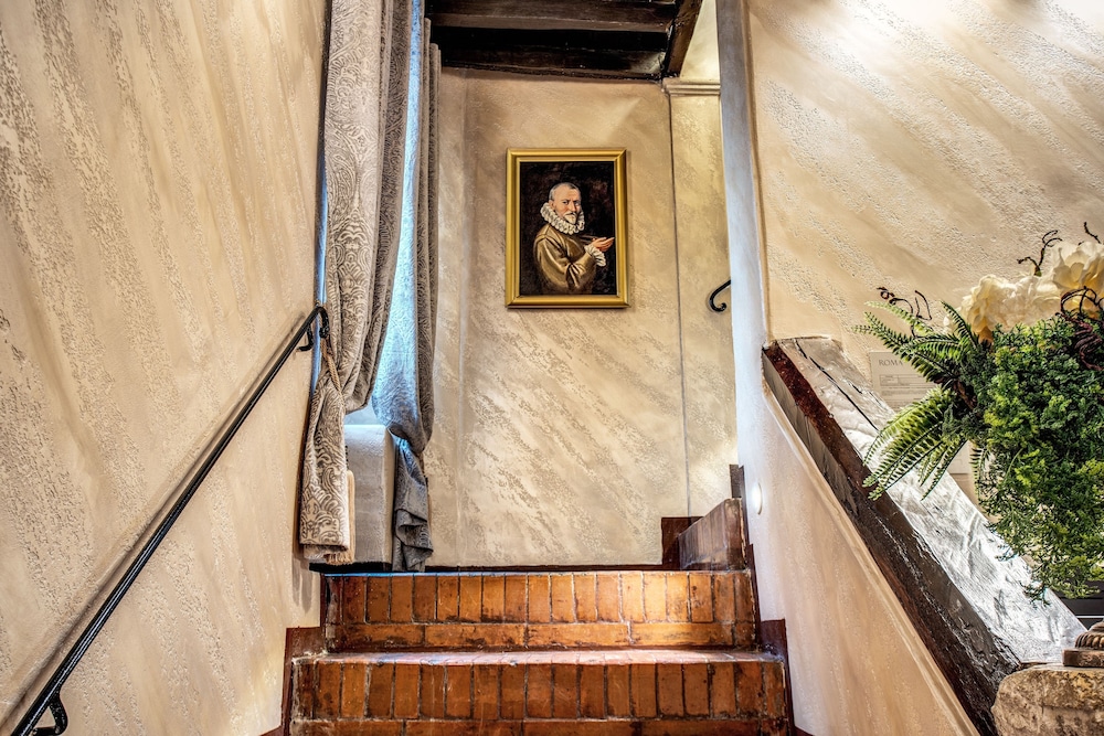 Boutique Relais Barozzi 9/68