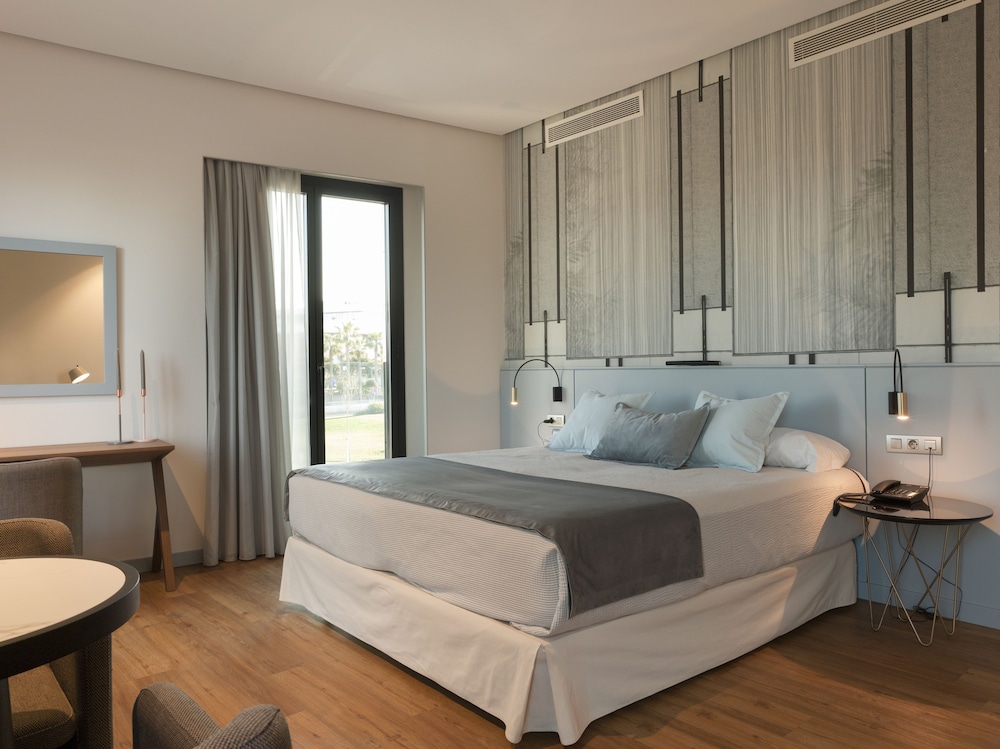 Hotel Neptuno Playa & Spa 13/50