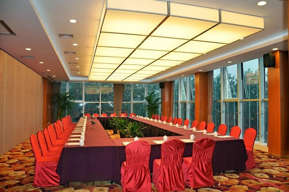 Ramada Plaza by Wyndham Riverside Hangzhou 16/28