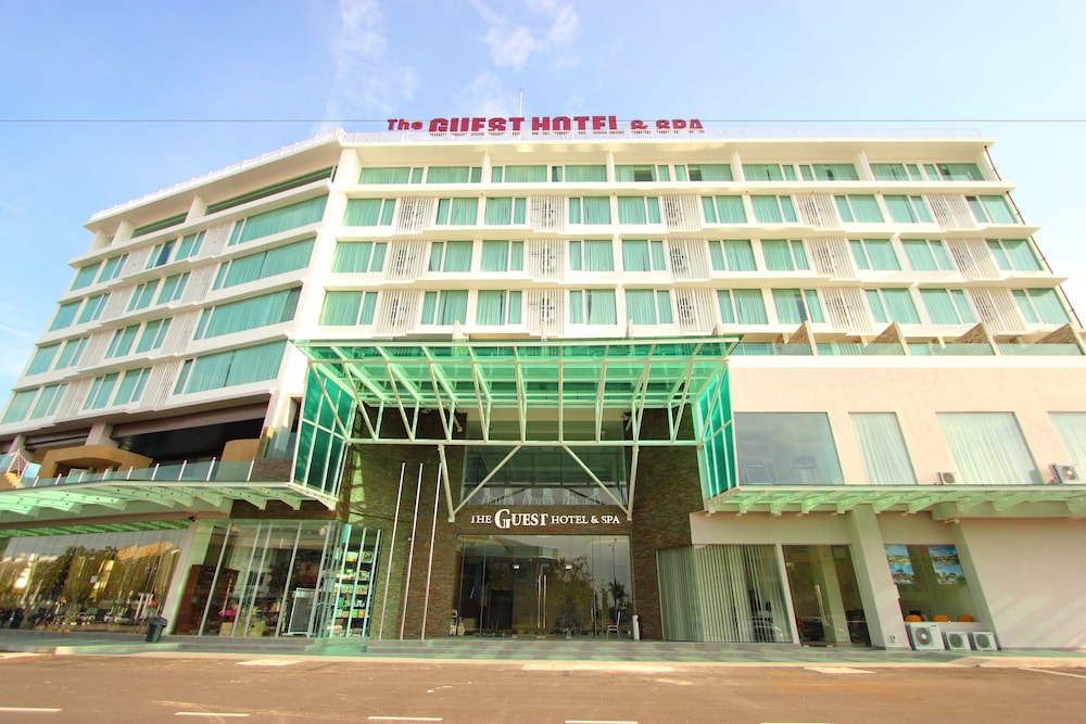 The Guest Hotel Spa 2/69