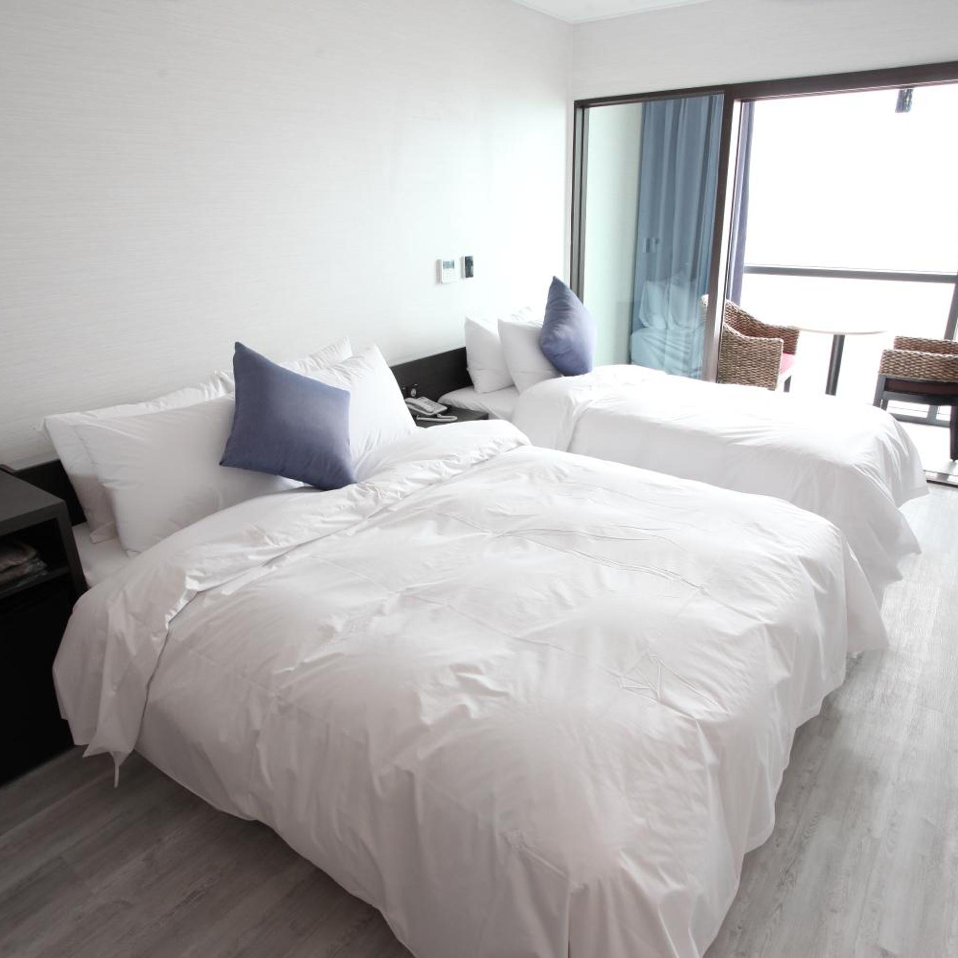 Deluxe, Double or Twin Bed, Sea View, Hotel Wooyeon Flora 2/9