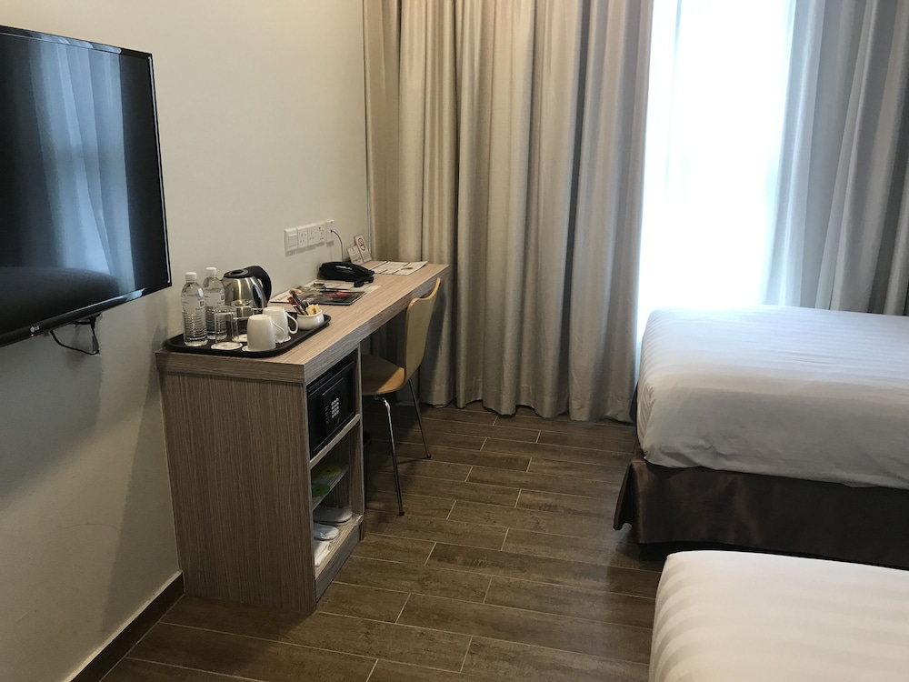 The Klagan Hotel 27/48