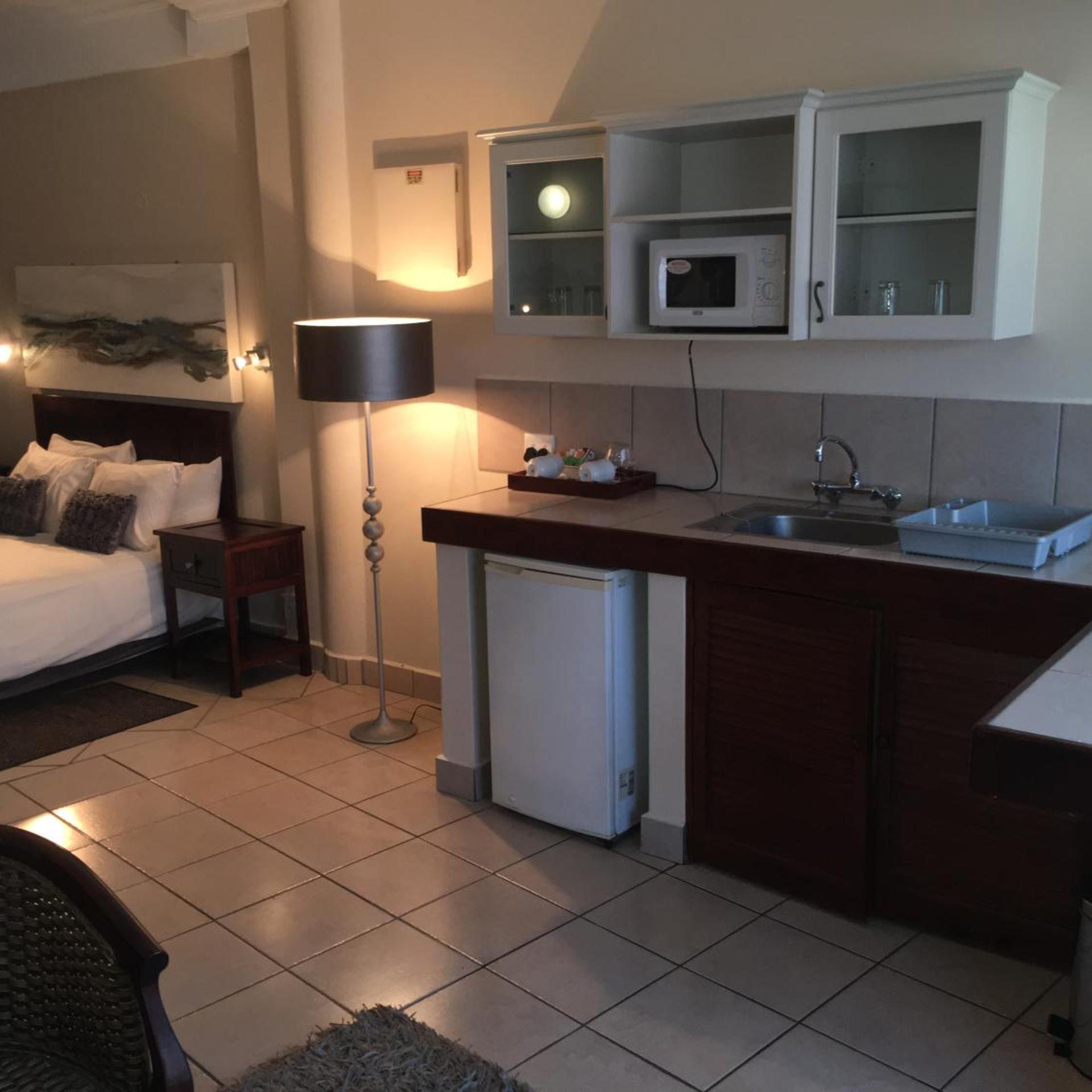 Salt Rock Hotel 32/40