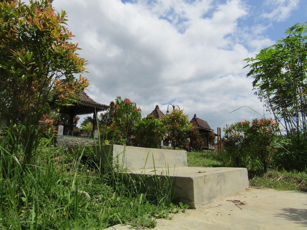 Balkondes Bumiharjo Kampung Dolanan By Zuzu 36/42