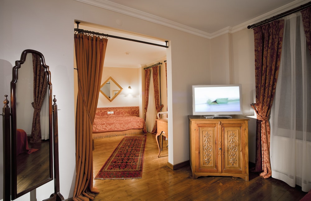 Hotel Sari Konak 9/48