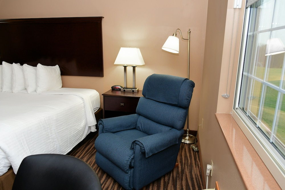 Boulders Inn Amp Suites Denison 25/28