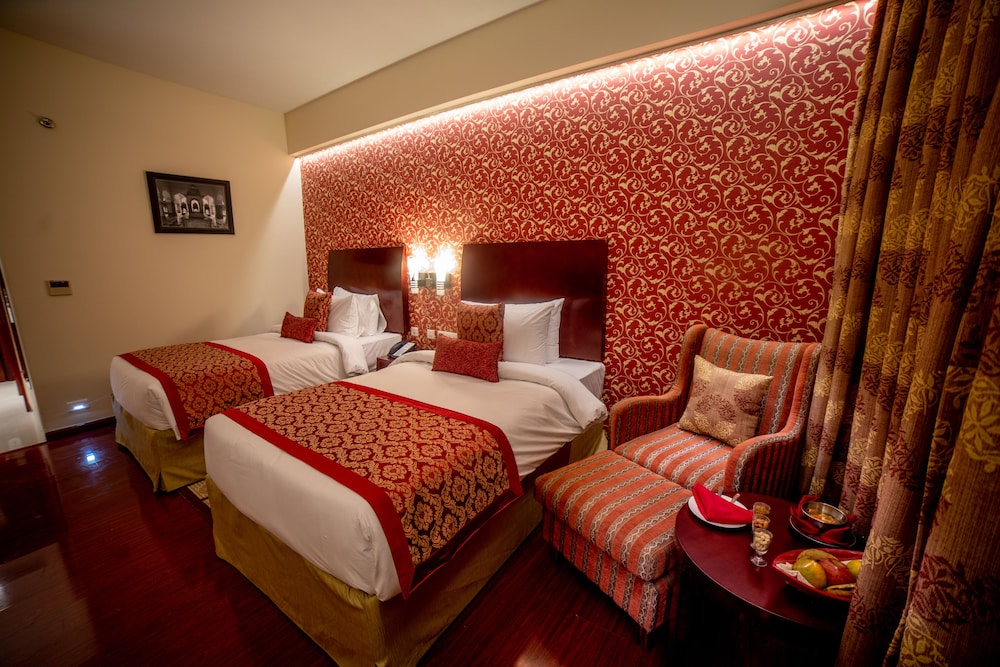 Ramada by Wyndham Jaipur Jaisinghpura 20/59
