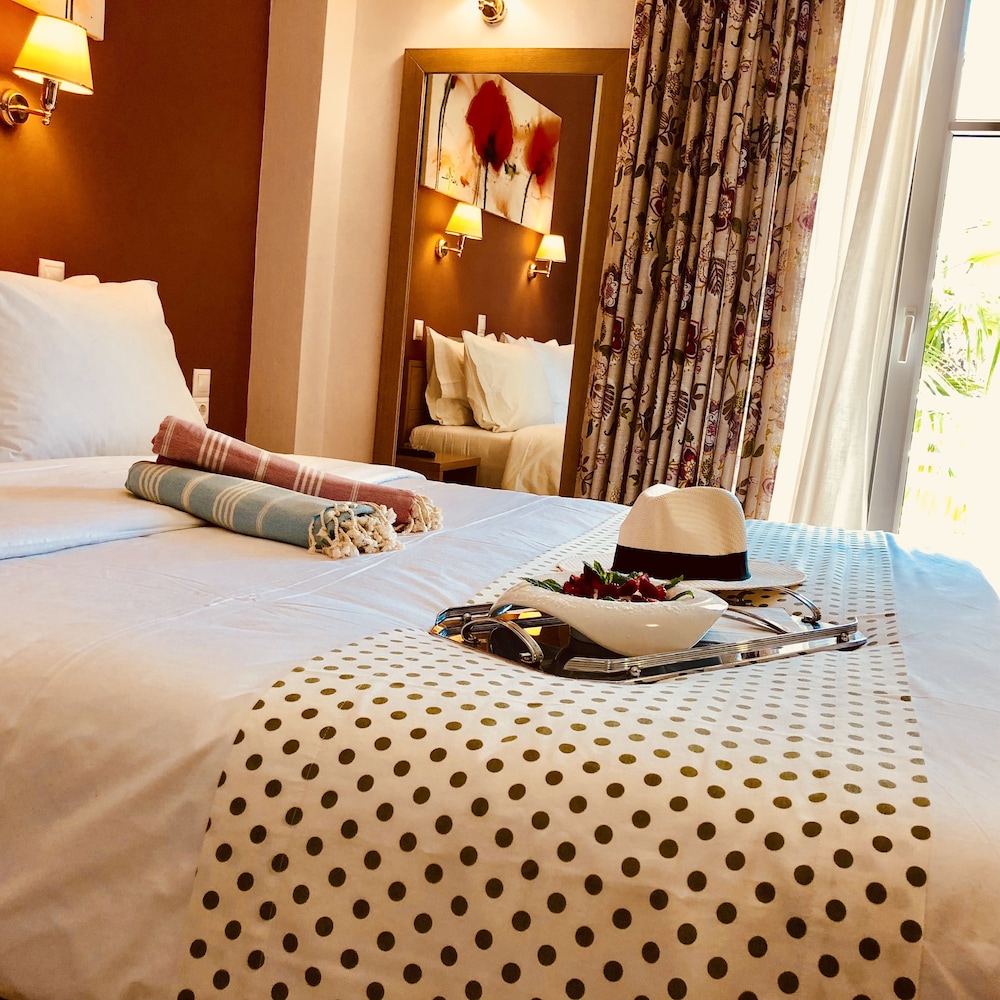 G. George Hotel 12/50