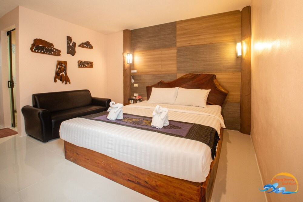 Naiyang Discovery Beach Resort 13/50