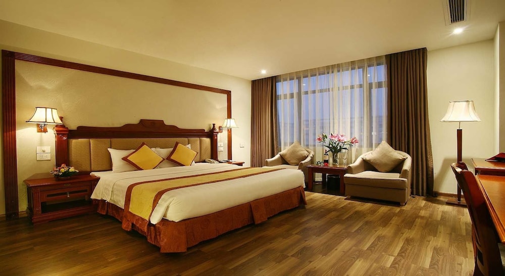 Western Hanoi Hotel 12/63