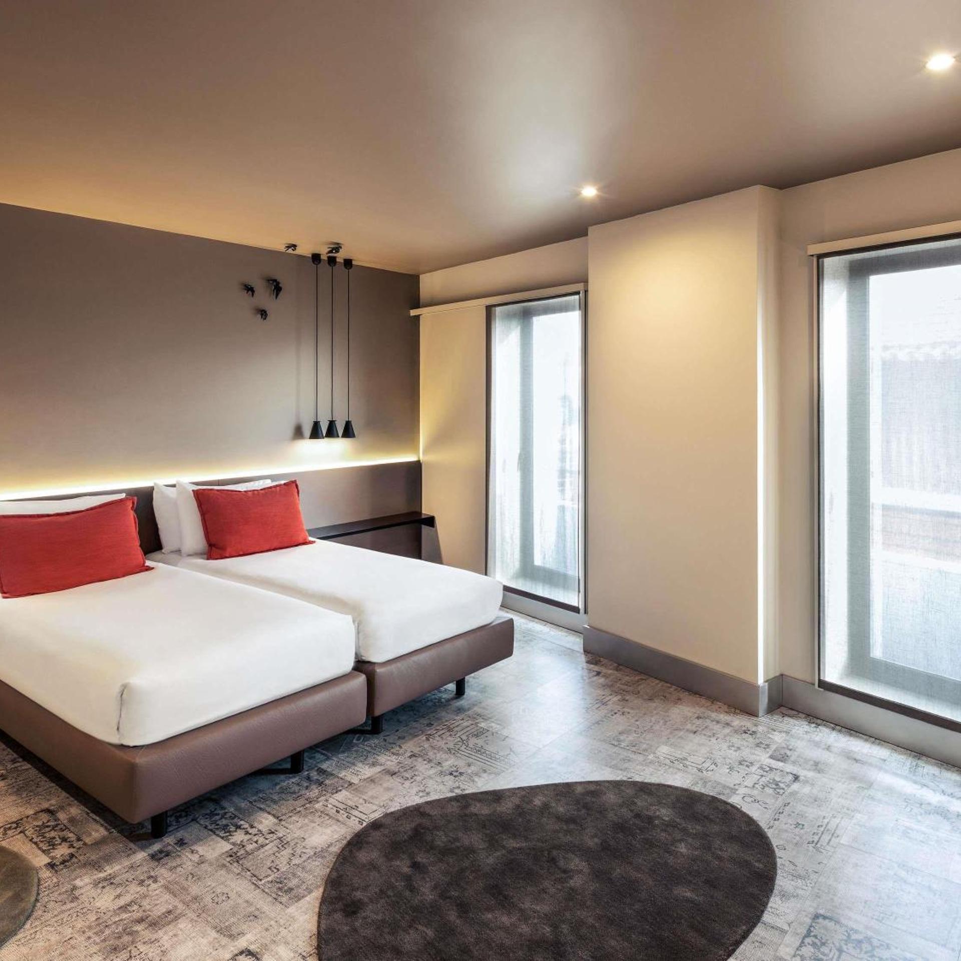 FAMILY SUITE, JUNIOR SUITE, DOUBLE BED, SOFA