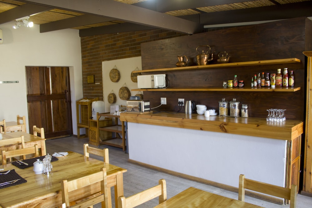 Aan Die Oewer Guest House 2/42