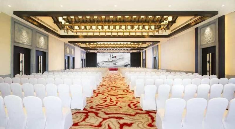 Amitabha Hotel 5/47