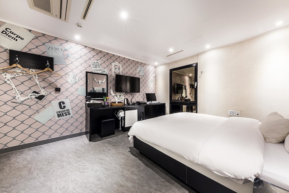 Hotel Cullinan Jongno 13/50