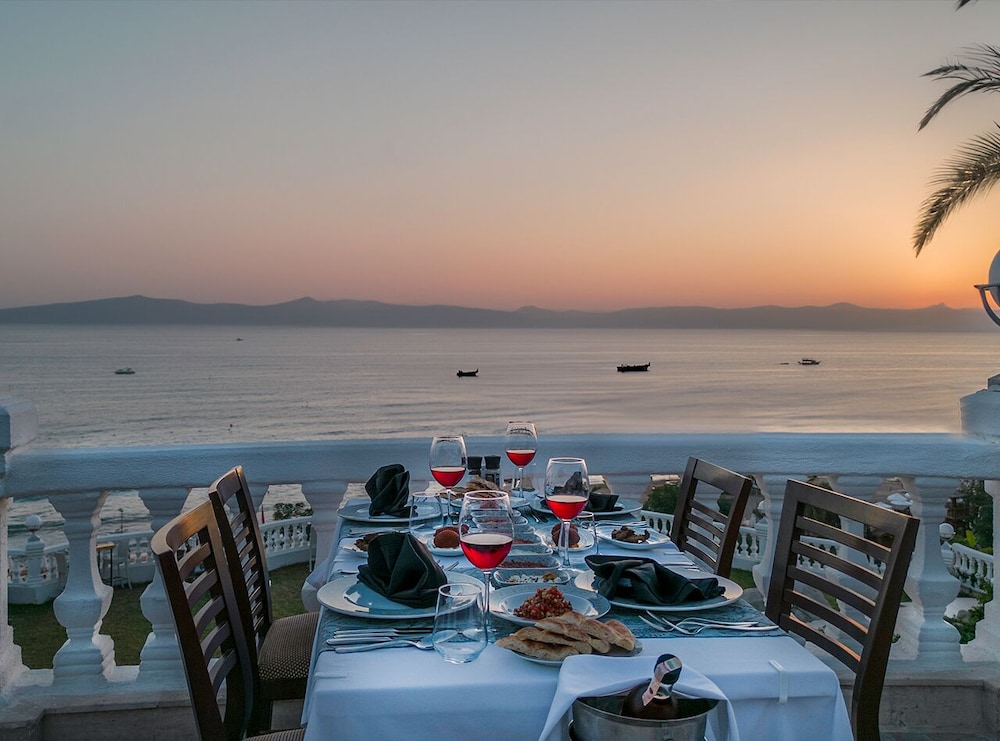 Sunrise Queen Resort 42/50