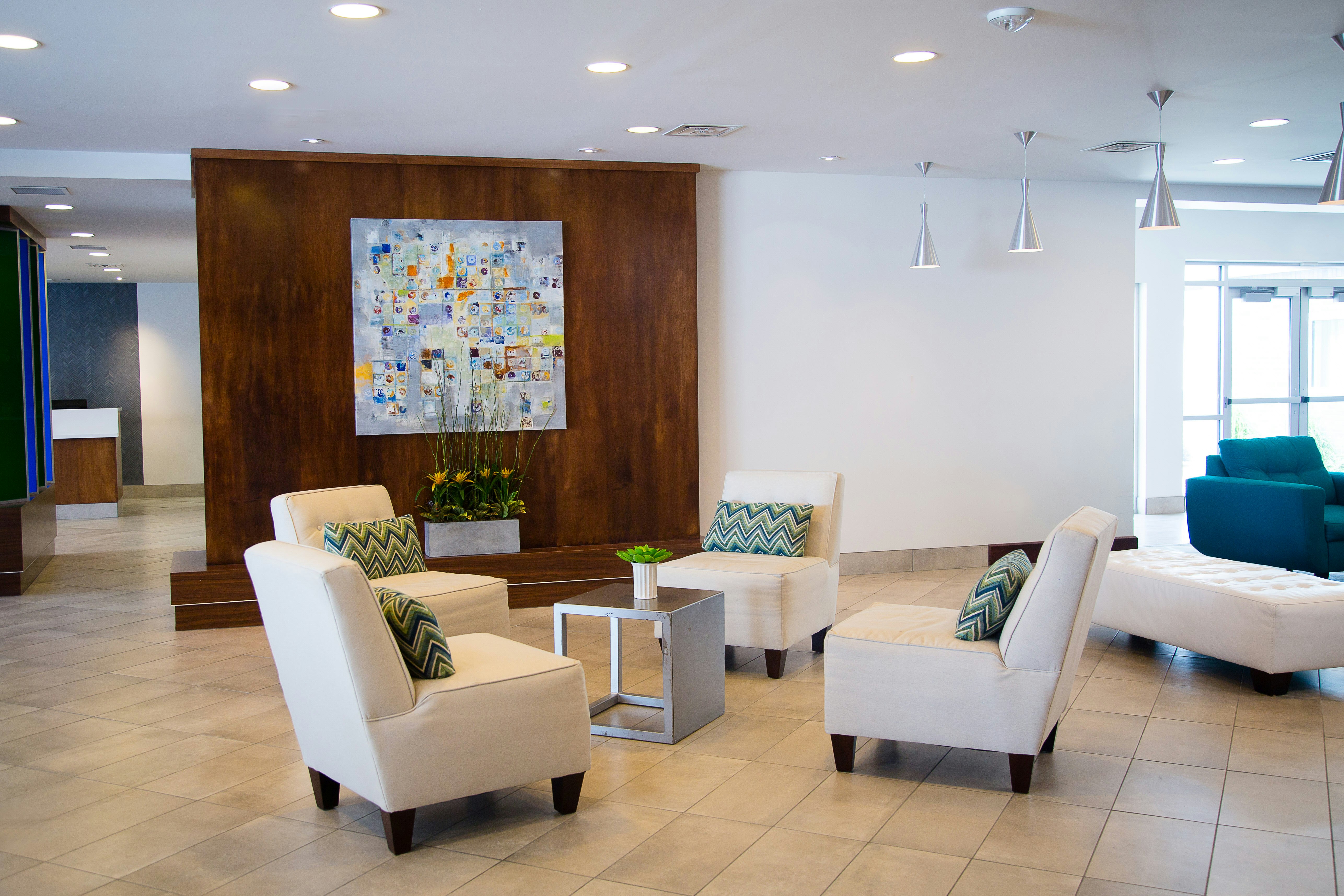 Doubletree By Hilton Omaha Southwest 27/54