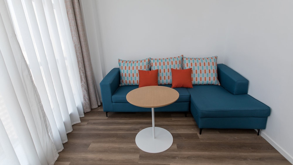 Holiday Inn Express Shangqiu Ancient Town 39/64