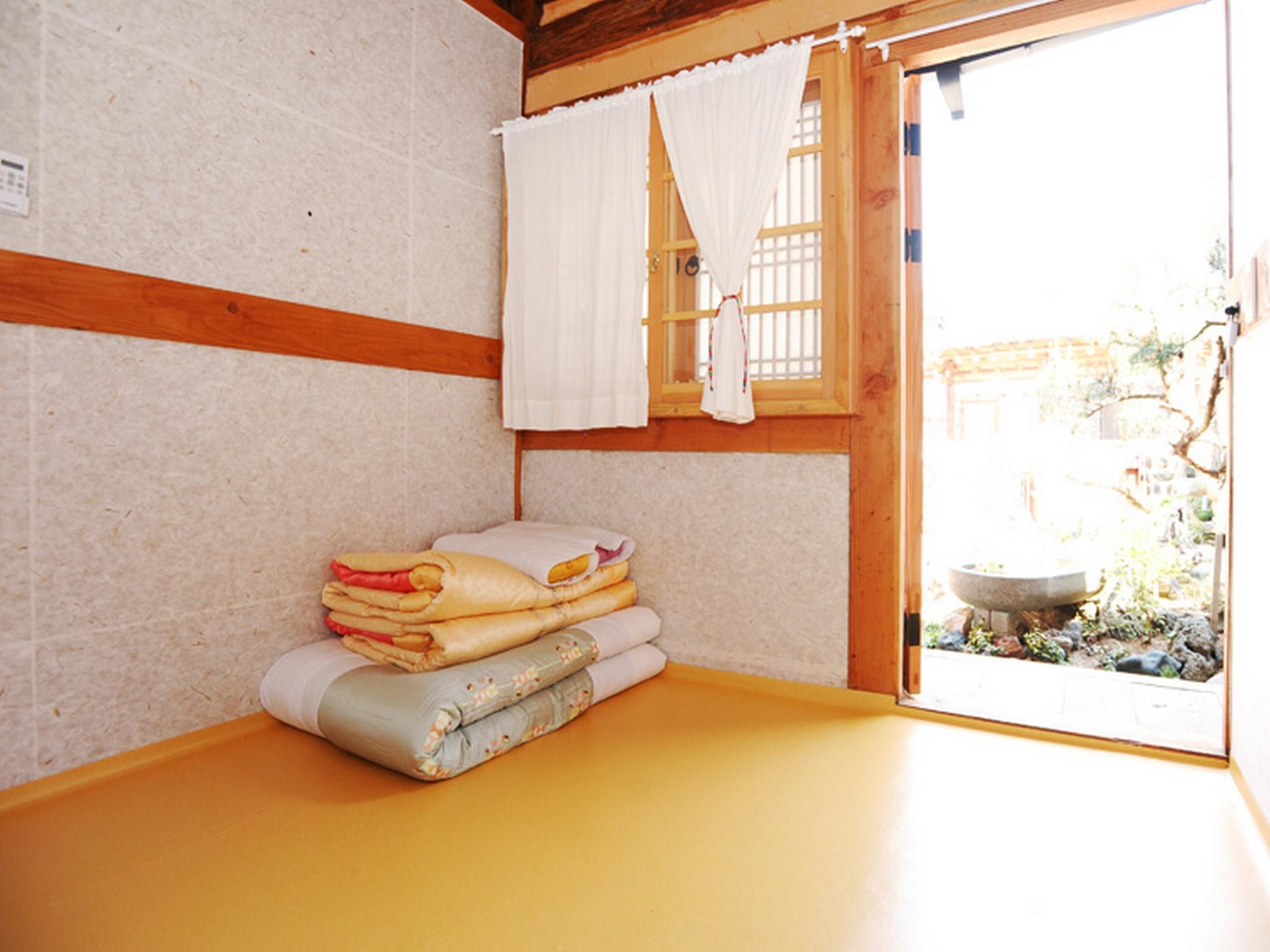 Ondol, Double Bed