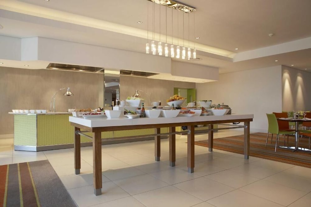 Garden Court Nelson Mandela Boulevard 29/51