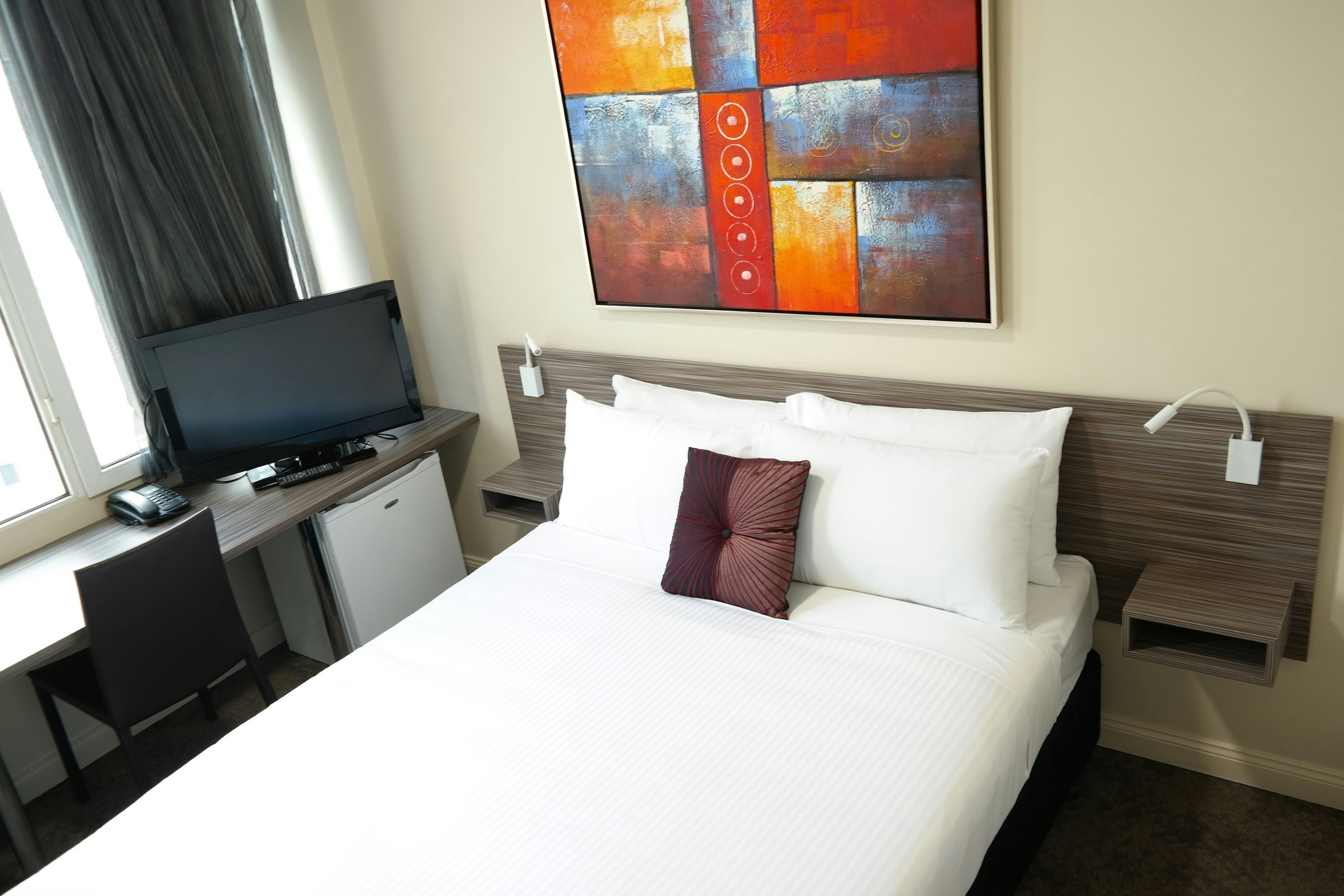 28 Hotel Sydney 8/36