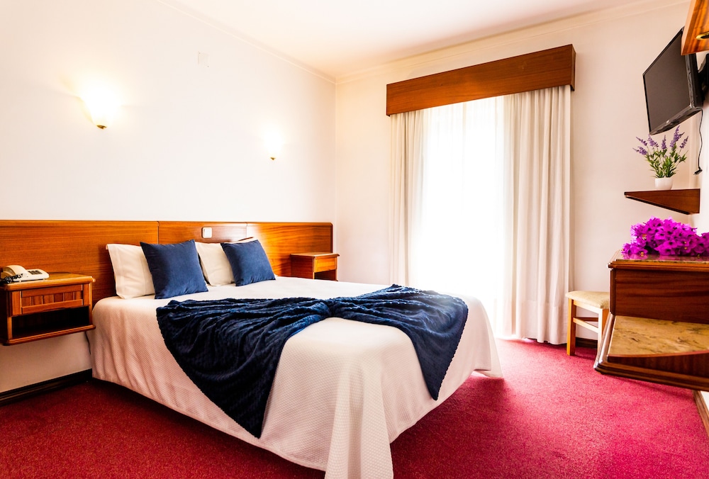 Hotel Dona Amelia 6/22