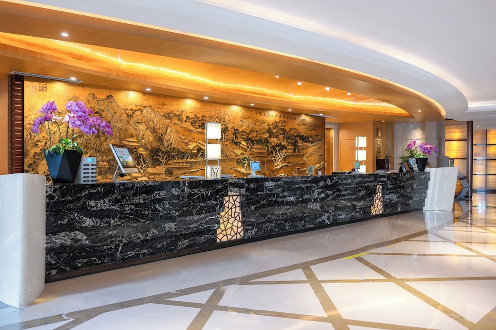 Plaza Hotel Yuyao 3/50