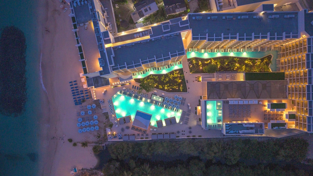 Royalton Vessence Barbados, An Autograph Collection All-Inclusive Resort Adult-Oriented 4/50