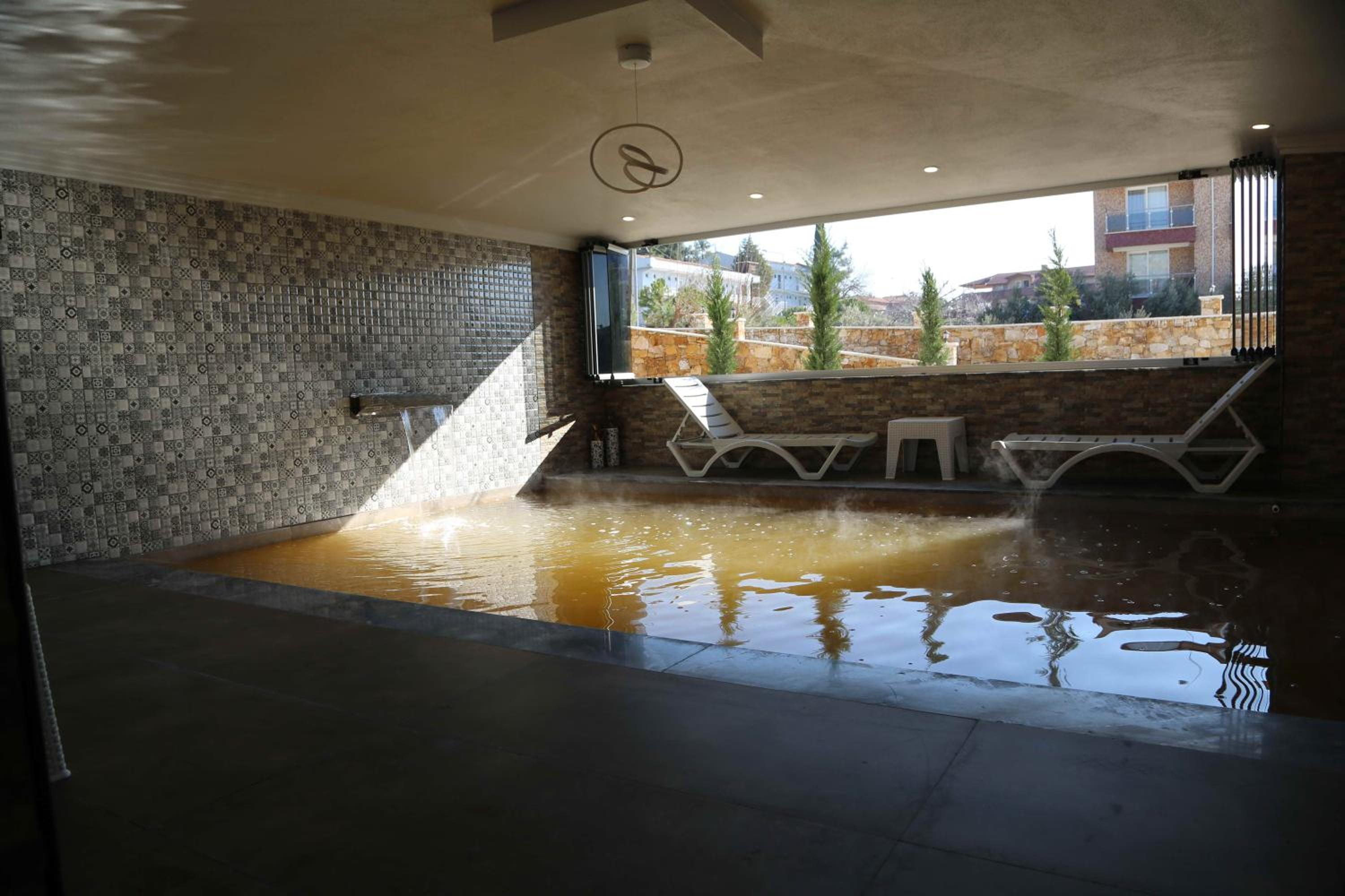 Ladik Hotel 26/50