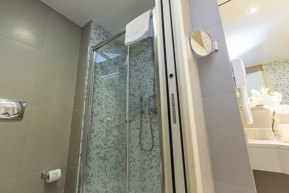 Just Hotel Lomazzo Fiera 8/36