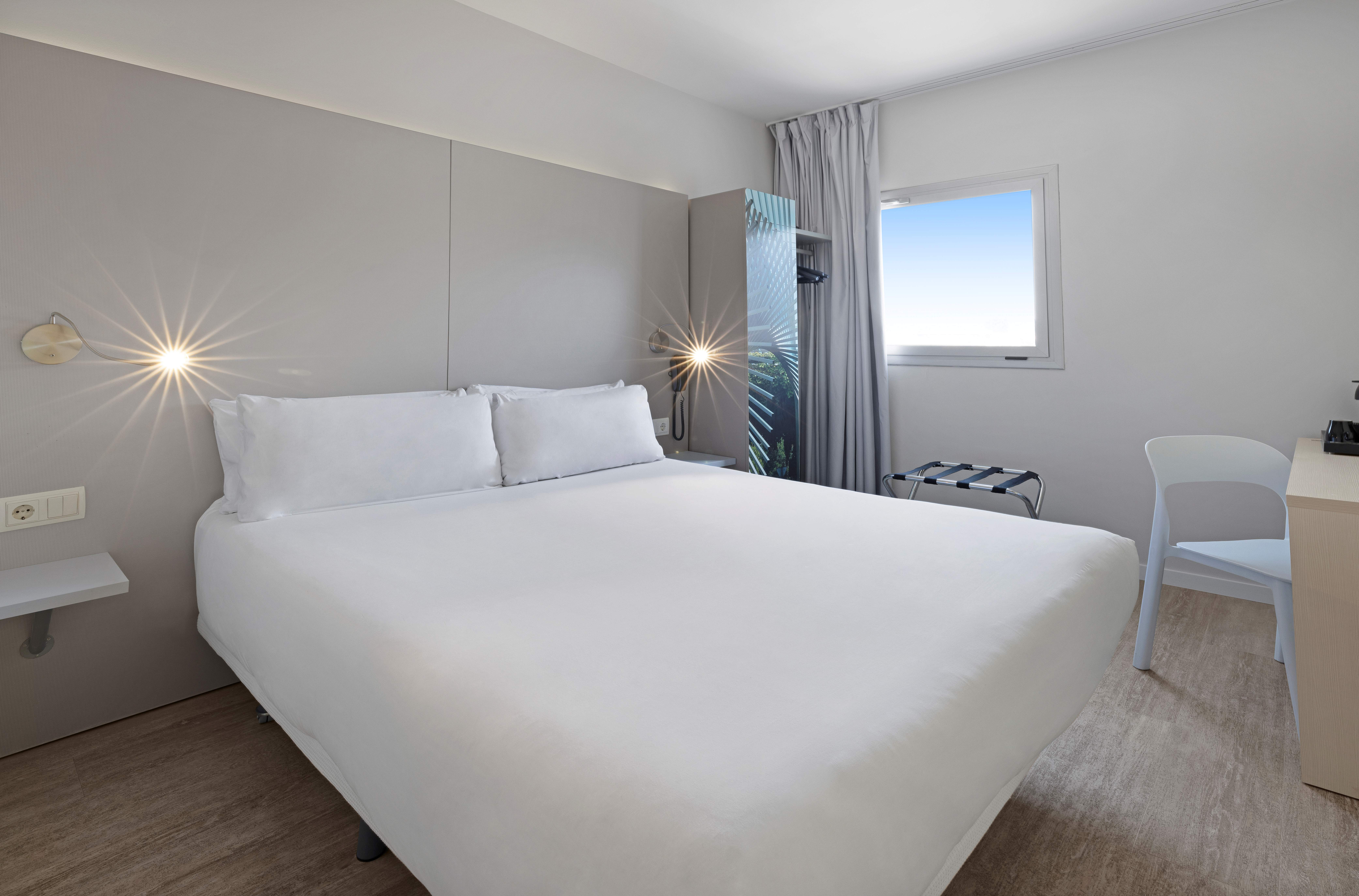 Plus, Double Bed