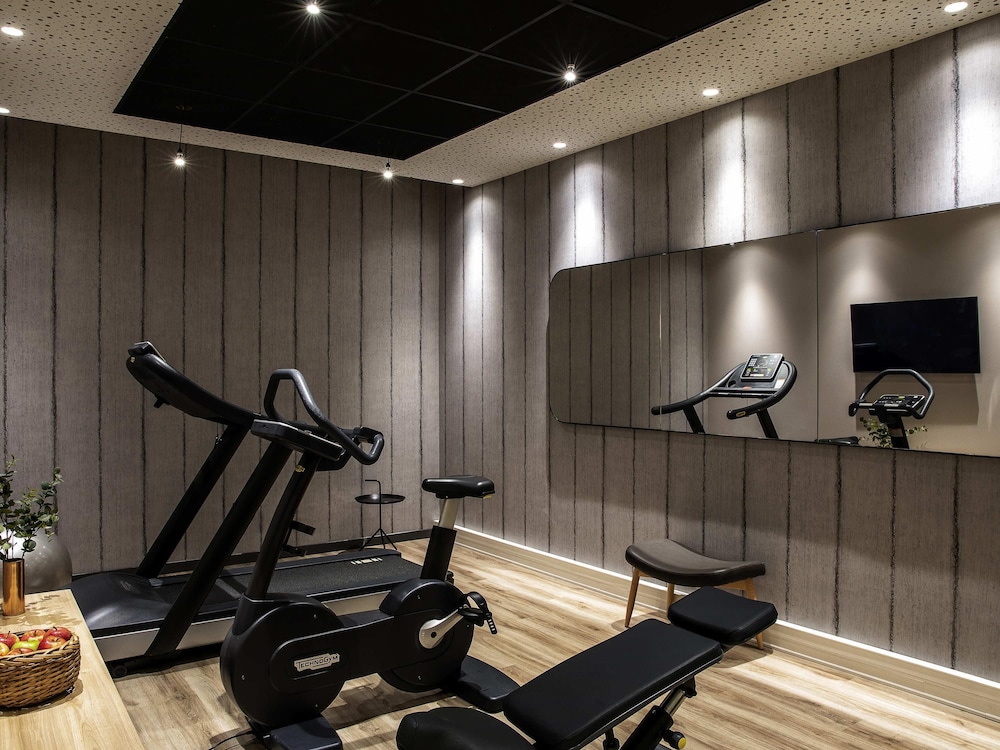Mercure Paris Gennevilliers 47/76