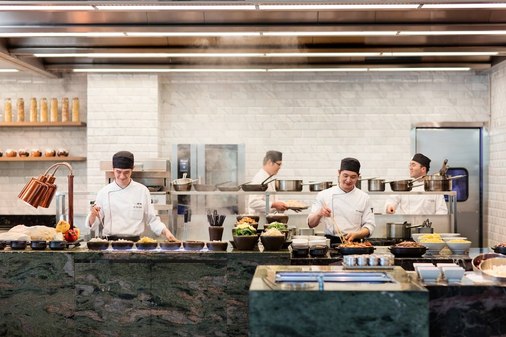 Courtyard by Marriott Seoul Myeongdong 44/53