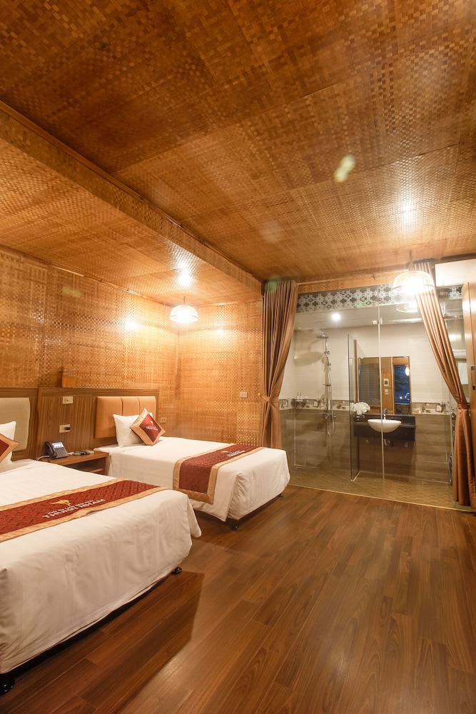 Thung Nham Hotel & Resort 8/50