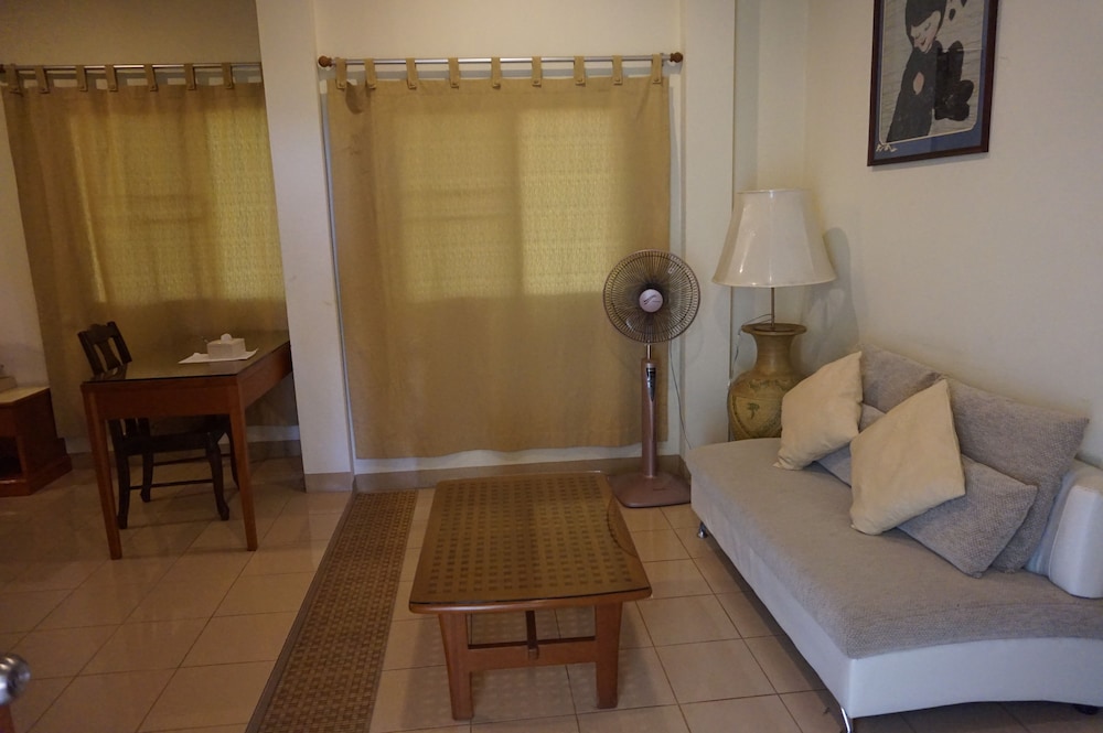 Tonwa Resort Hotel 31/55