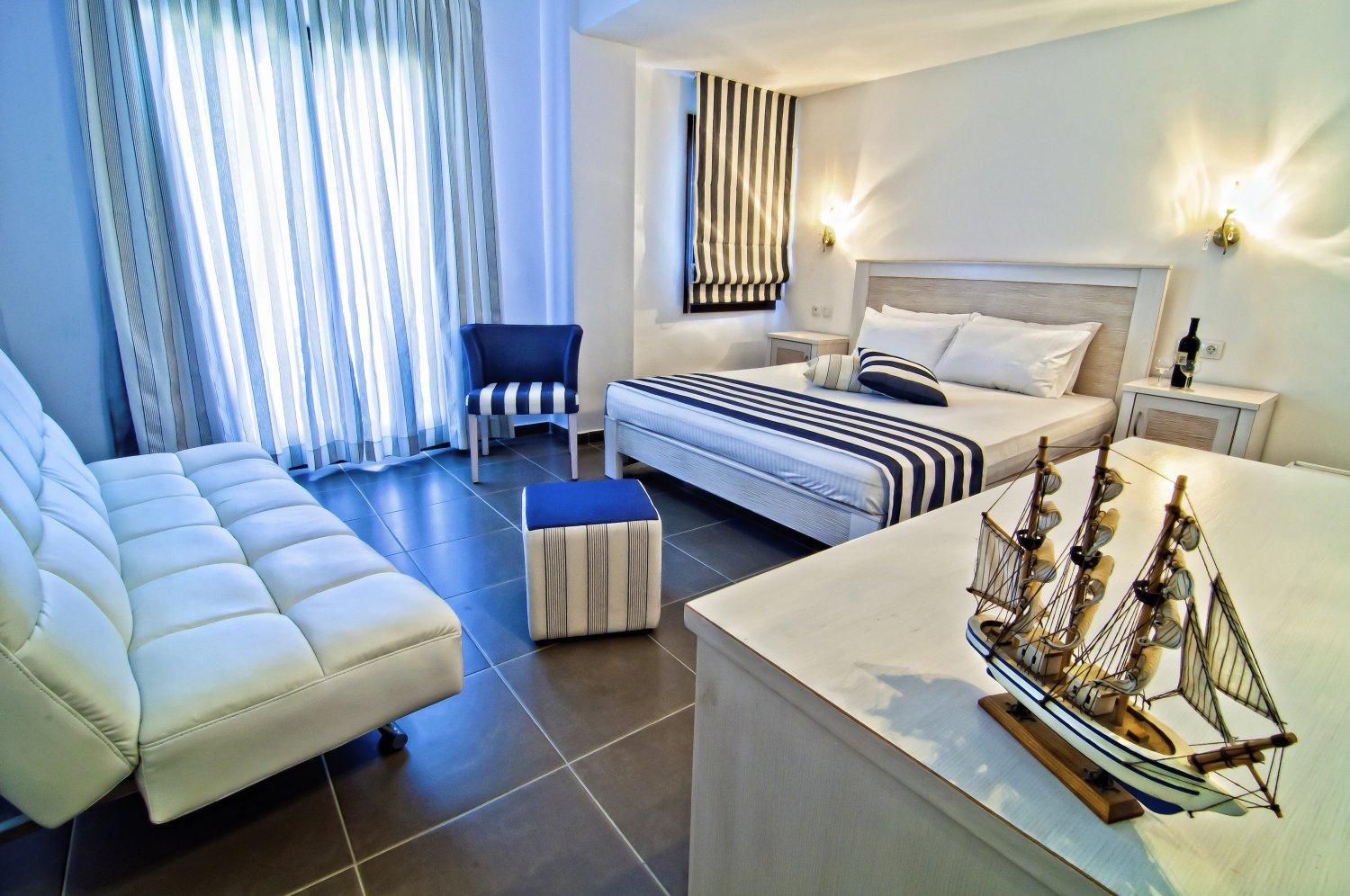 Manthos Blue Hotel 40/61